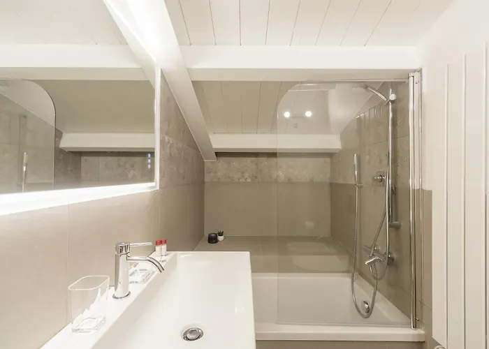 Apartament Duomo 10 Min Shopping Street Metro Loreto Mediolan