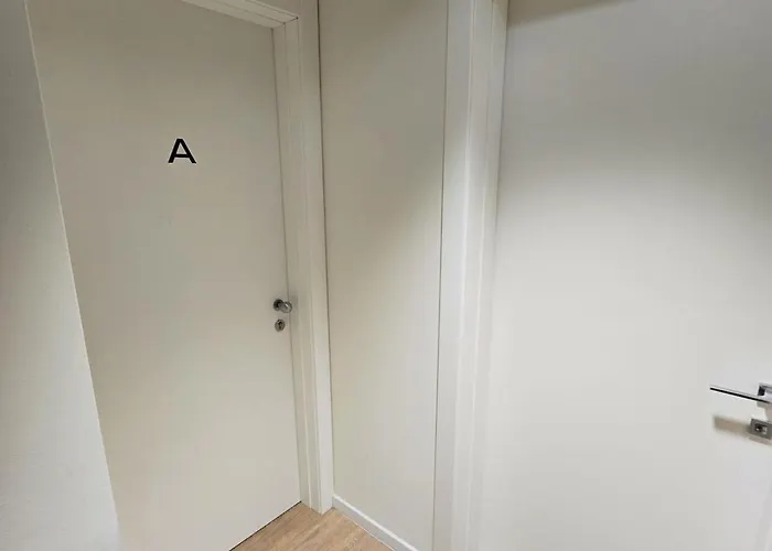 Well-located Campus Near Park *