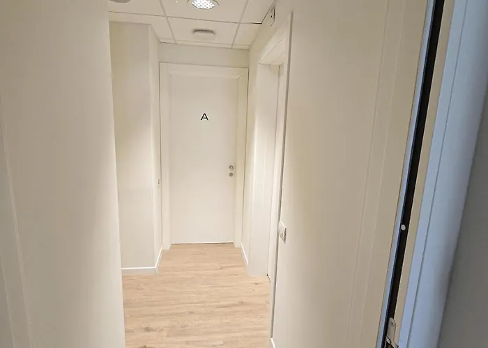 Well-located Campus Near Park * Milaan