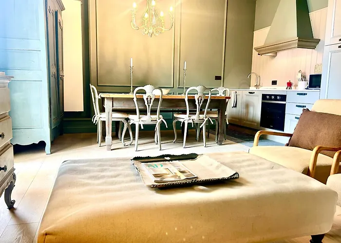 Luxury Terrace In The Center Of Garibaldi Train Station Brera * Milano