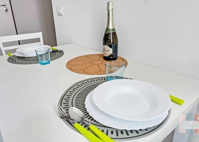 Tag2 -lodi- Elegant - Apartment