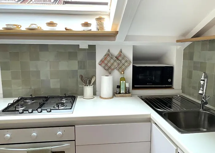 Mansarda Con Terrazzo Centralissima Apartmán Milán