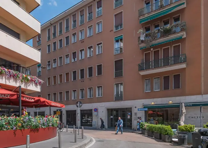 Apartament Moscova Dream - Bright And Quiet 5th Floor Mediolan