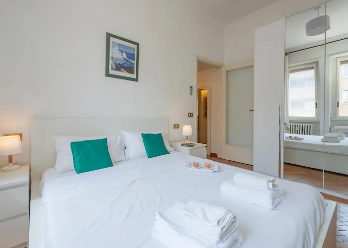 דירה Moscova Dream - Bright And Quiet 5th Floor