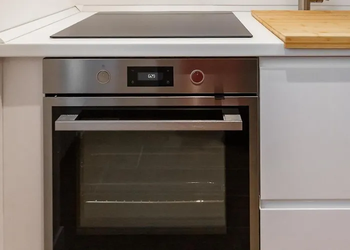 Youhosty - Salasco Chic Daire *