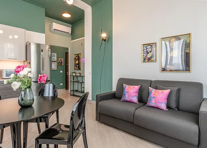 Monnalisa A Due Passi Da 3*