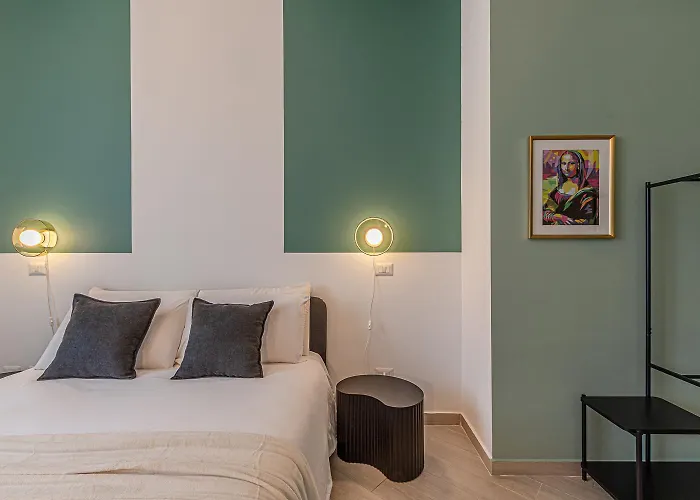 Monnalisa A Due Passi Da 3*