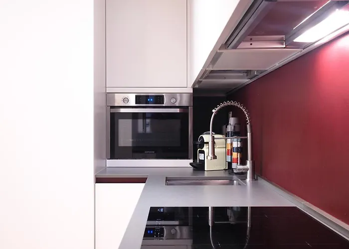 Court House Elegant Apartman *