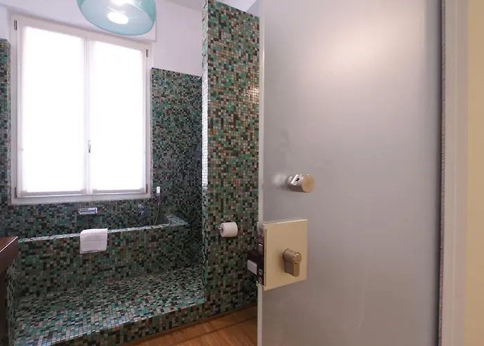 Court House Elegant * Milánó