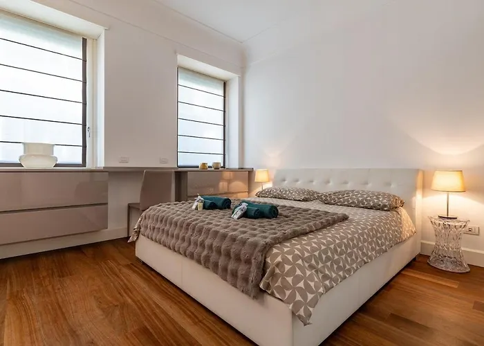 Elegant In Heart Daire *