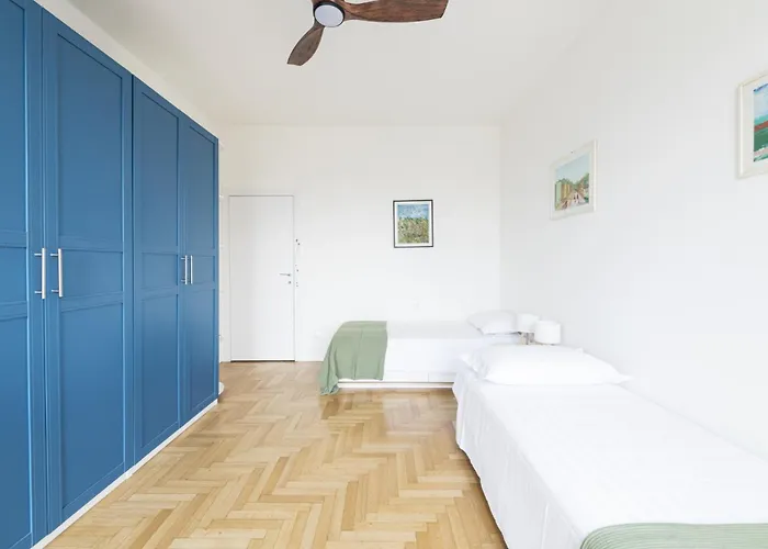 Easylife - - Cantore 12 - Navigli