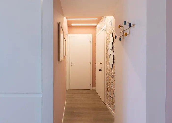 Navigli Charm - Cozy & ミラノ