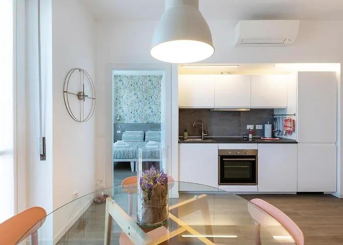 アパート Navigli Charm - Cozy & ミラノ