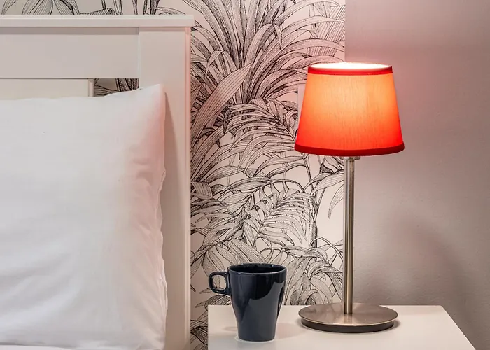 Duomo In 10 Minutes - Modern New House - Netflix & Wi-fi Apartmán