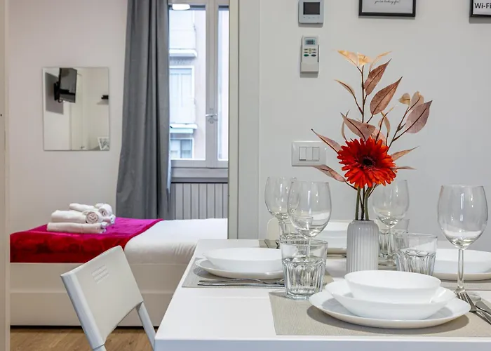 Duomo In 10 Minutes - Modern New House - Netflix & Wi-fi Apartmán Milán