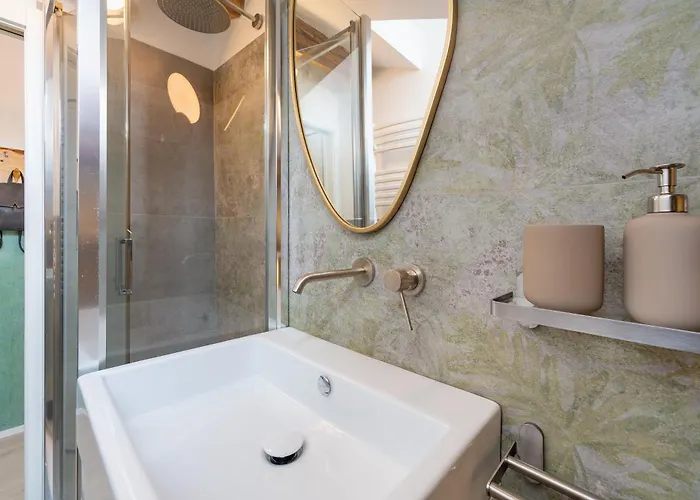 Station - Duomo 15 Min Appartement