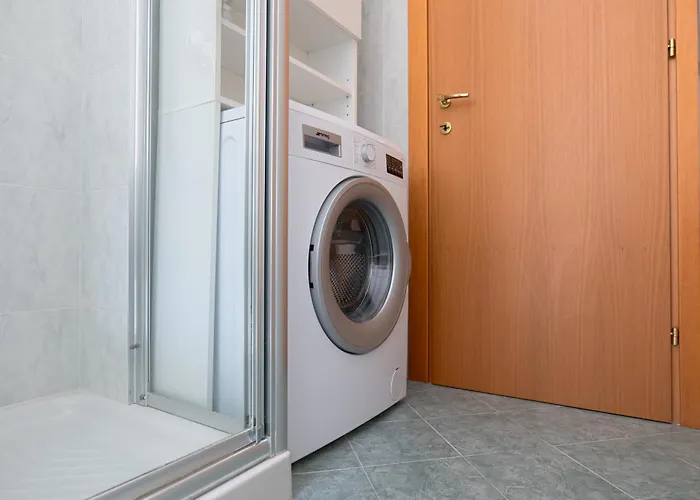 Aura House - Duomo - Life & Sempione 7 Min * Milano