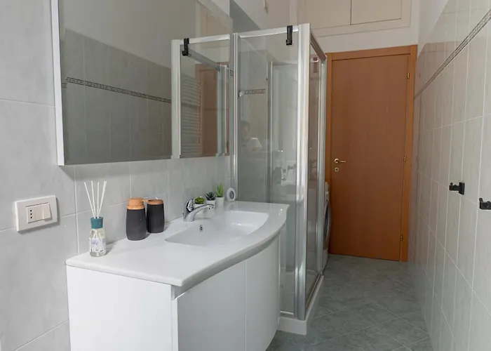 Aura House - Duomo - Life & Sempione 7 Min * Milano