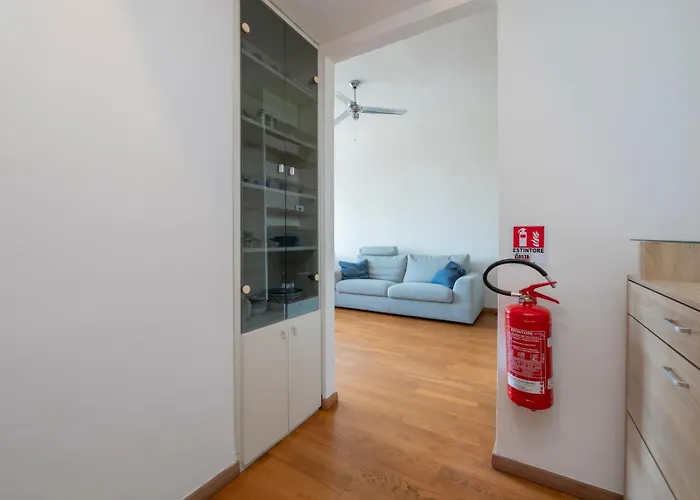 I-host - Martini 22 *