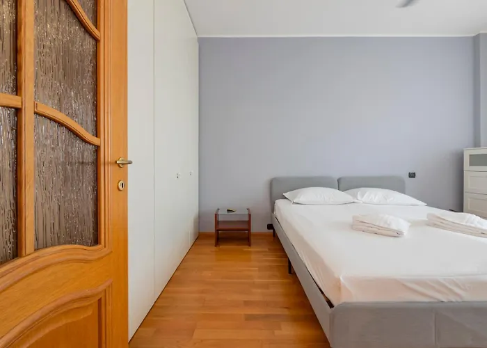 I-host - Martini 22 *