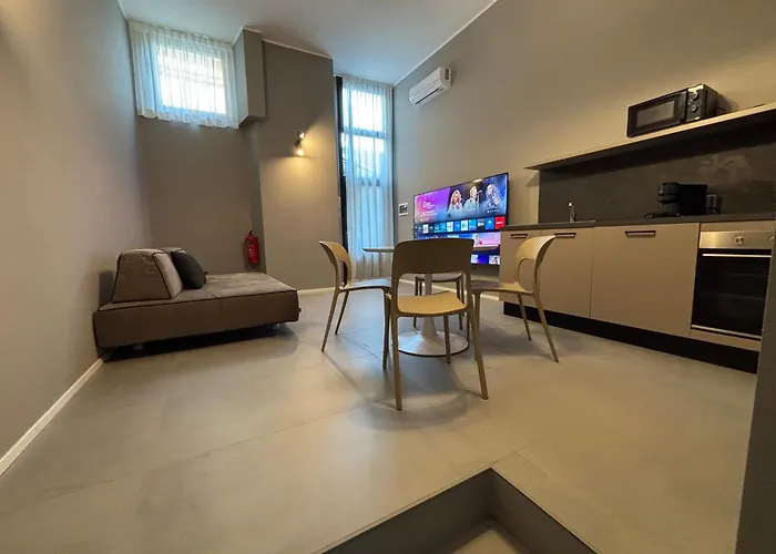 Hozyhome Design Loft In Via Cermenate 밀라노