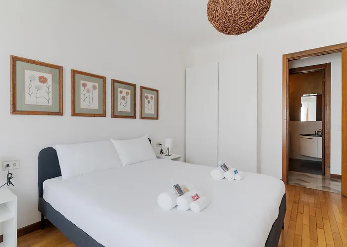 Apartament Pagano - Salutati - Ampio E Luminoso Trilocale *