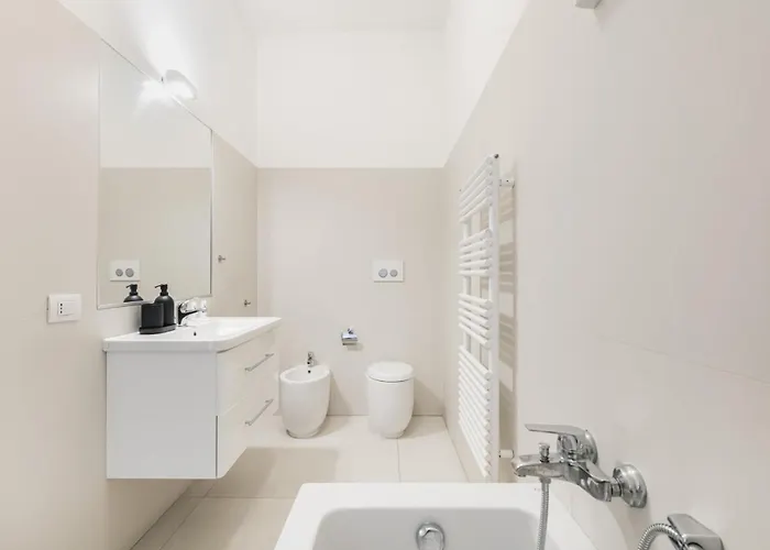 Easylife - - Bacone 6s - Buenos Aires * Milánó