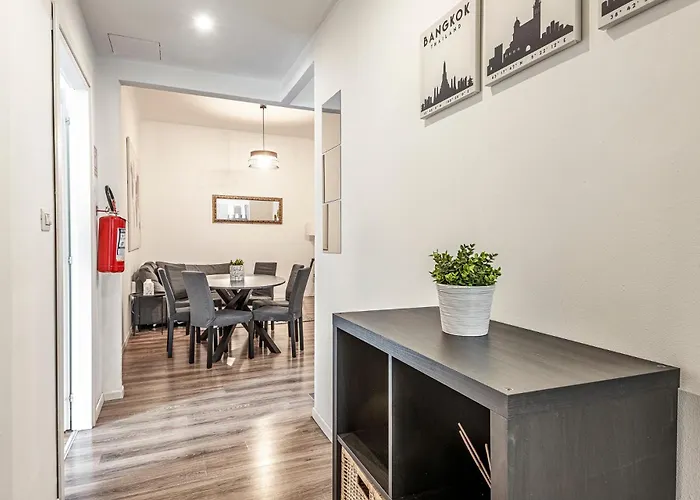 아파트 Luxury 4 Bedrooms Close To Duomo *