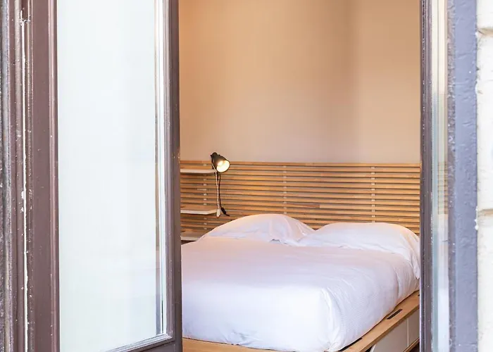 アパート Crocetta Turandot One Bed 1st Floor - Mirable Pm ミラノ