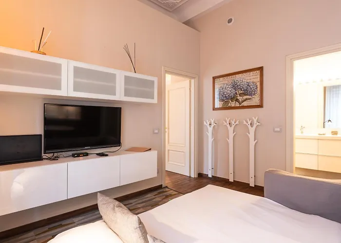 Crocetta Traviata Bilocale I Piano - Mirable Pm *