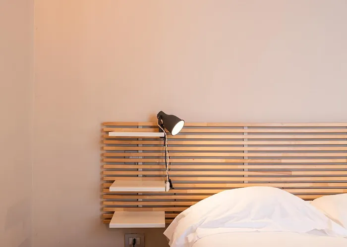 Crocetta Turandot One Bed 1st Floor - Mirable Pm