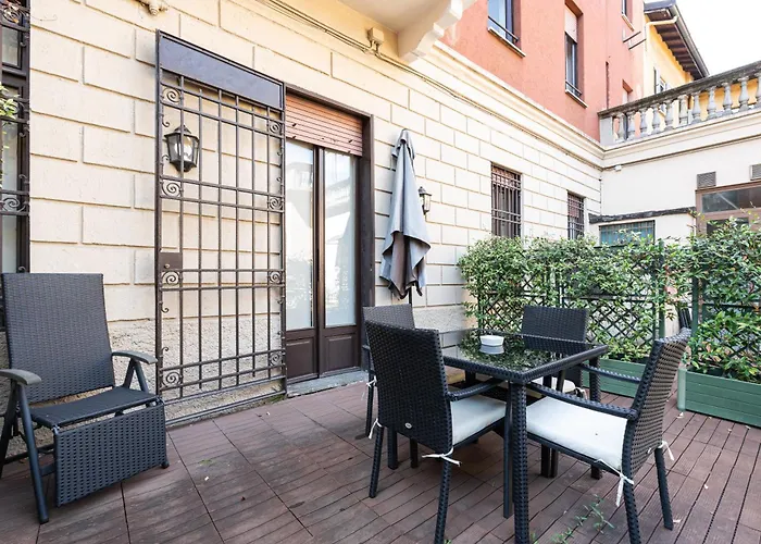 アパート Crocetta Turandot One Bed 1st Floor - Mirable Pm ミラノ