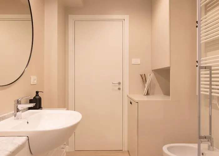 Wonderful 2 Bedrooms Fiera Area - Mirable Pm ميلان