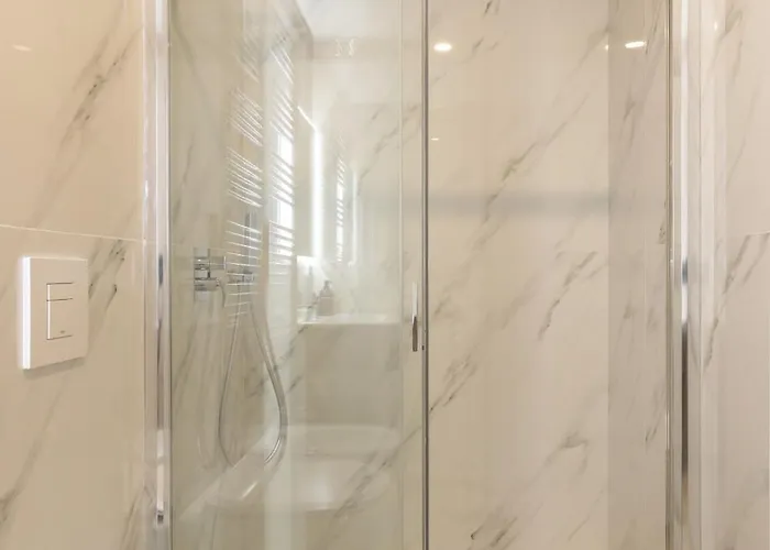 Beautiful 1 Bedroom Fiera Area - Mirable Pm