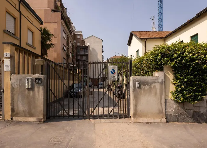 Luminoso Piano Alto Con Terrazzo - Mirable Pm * 밀라노