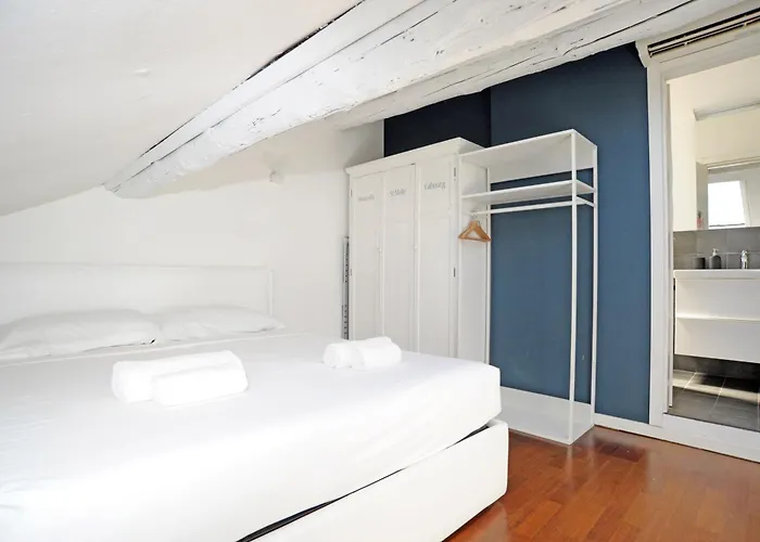 Castelvetro Apartman Milánó