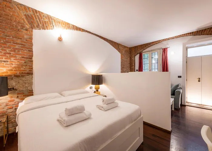 The Junior Loft Navigli - B