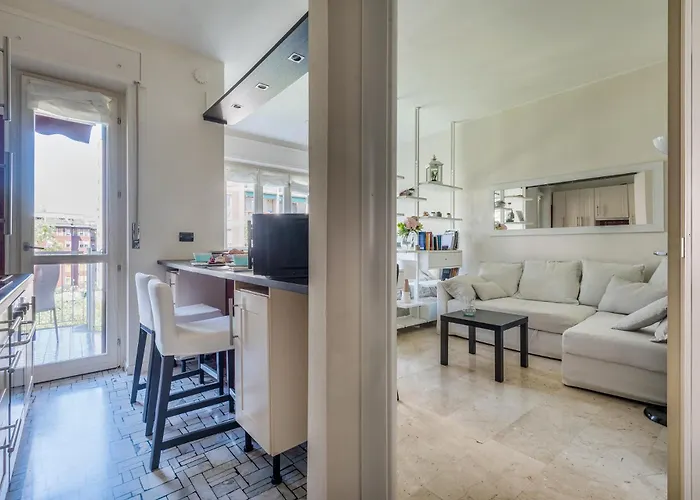 San Siro Cozy Nest - La Vista 公寓 *