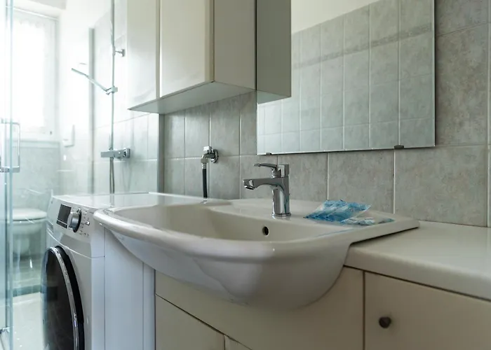 Youhosty - San Siro View 아파트 *