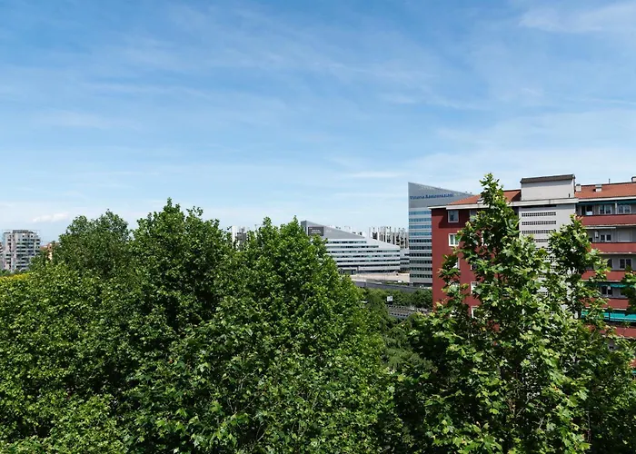 아파트 Youhosty - San Siro View *