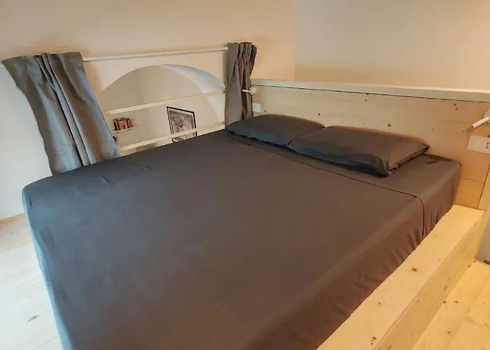 Secret Courtyard Apartment