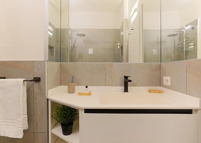 Апартаменты The Rent - In Crocetta