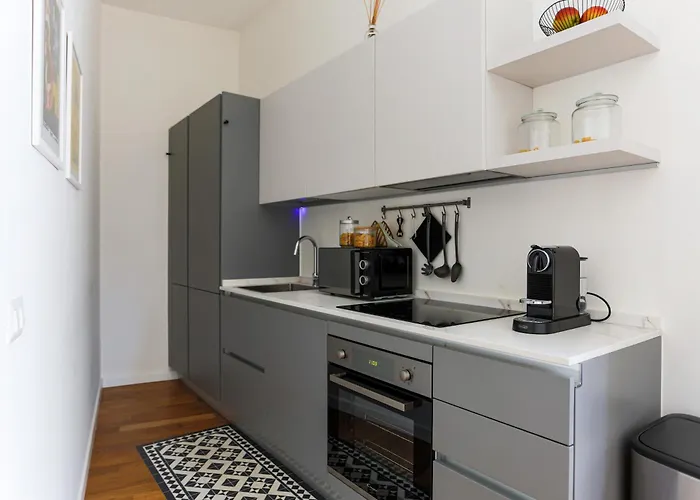 Апартаменты The Rent - In Crocetta Милан