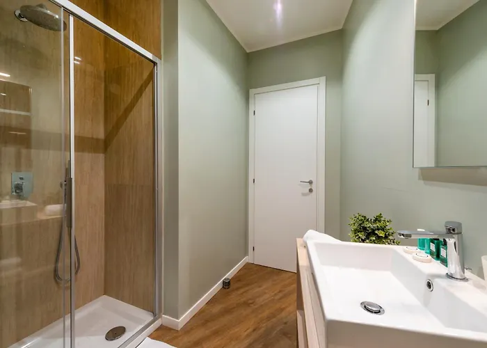 Duomo B - Two Bedrooms & Bathroom