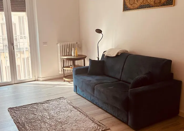 Three 2 Beds, 3rd Bed Available