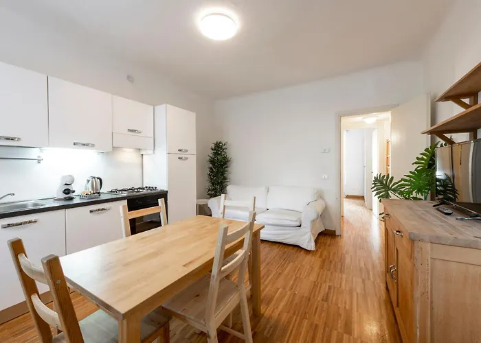 Quiet Bilo In Naviglio District - B * Milán