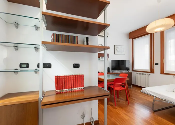 Gambara M1-hospital Pat - Cozy With Terrace Mailand