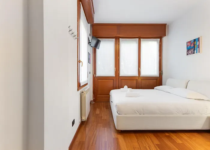 Gambara M1-hospital Pat - Cozy With Terrace * Mailand