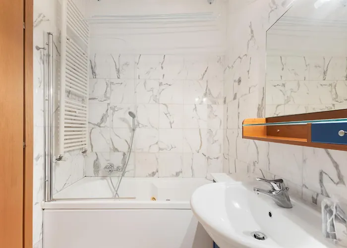 Gambara M1-hospital Pat - Cozy With Terrace * Mailand