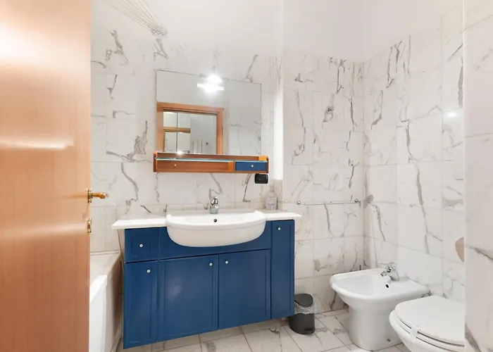 Gambara M1-hospital Pat - Cozy With Terrace Apartment